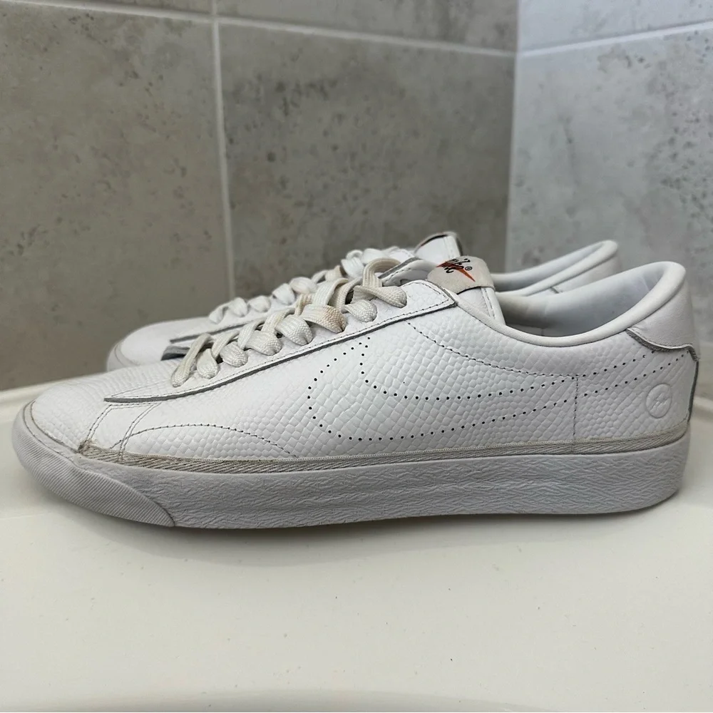 Nike FRAGMENT X AIR ZOOM TENNIS CLASSIC AC Size 10.5